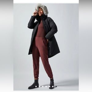 Athleta outbound parka